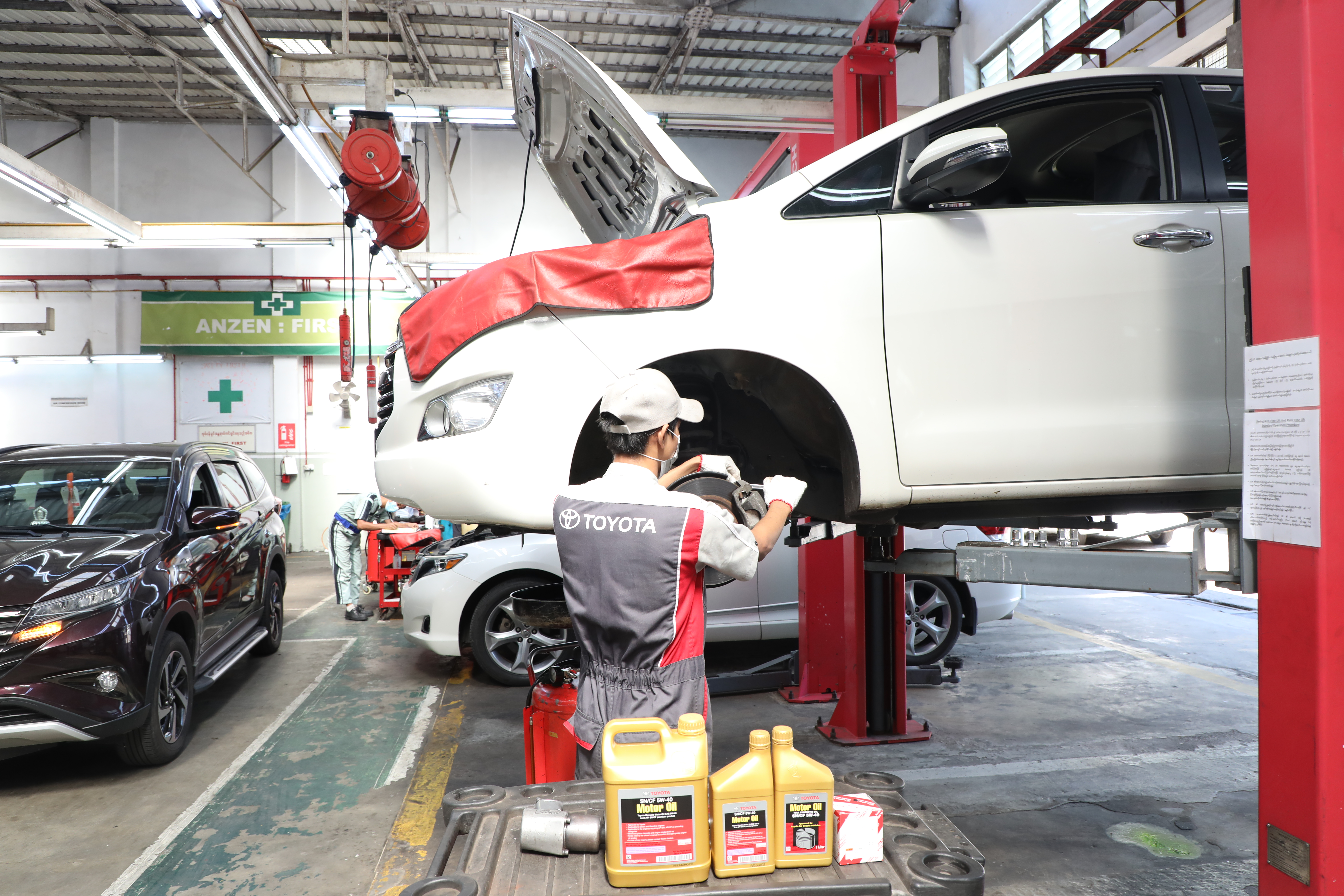 Toyota-Myanmar-Sales dealer4